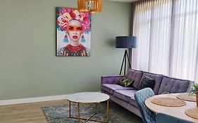 K50171 Modern Apartment Near The Center And Free Parking